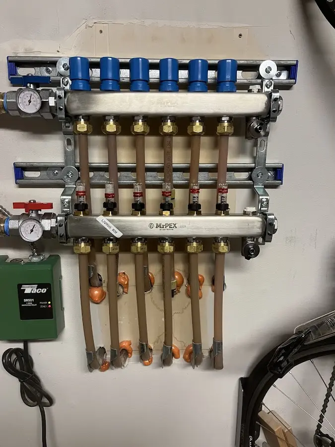 Plumber performing Leak Detection at a residential property in Murray